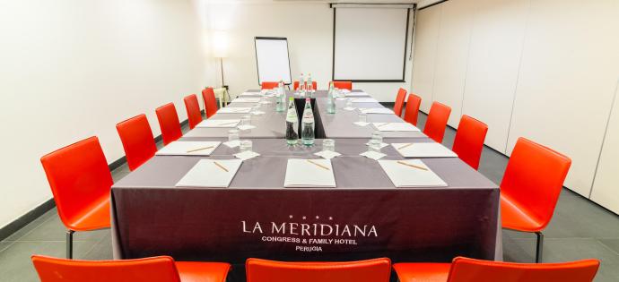 lameridianaperugia en hotel-4-stars-in-perugia-with-meeting-rooms-for-events-and-meetings 015